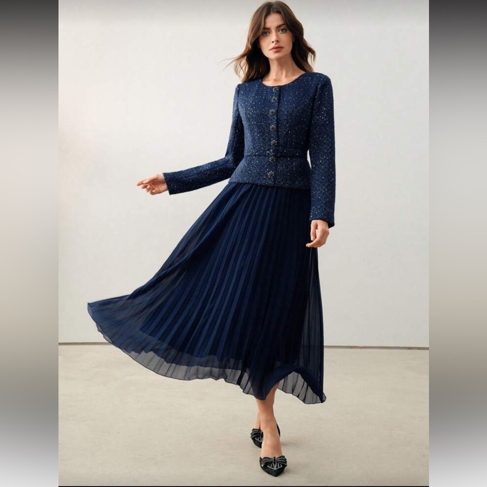 Elegant Navy Long Sleeve Dress